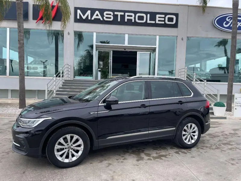 Volkswagen Tiguan usata a Lecce (3)