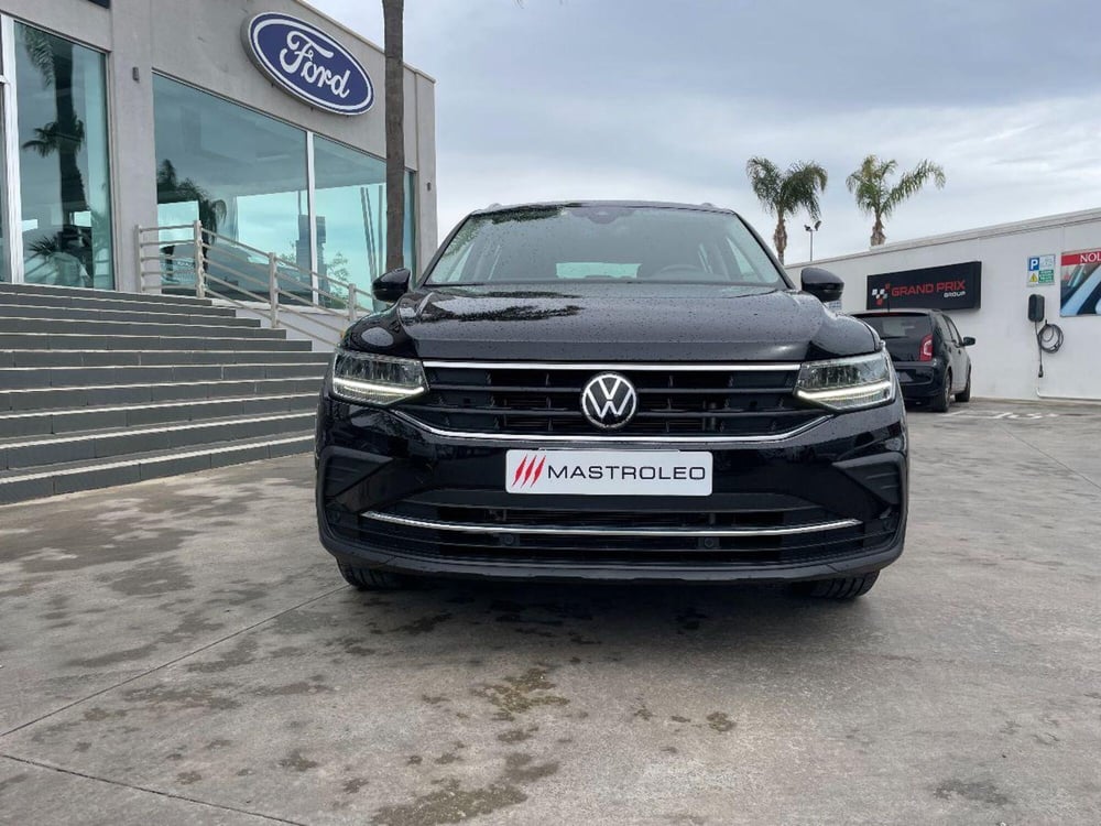 Volkswagen Tiguan usata a Lecce (6)