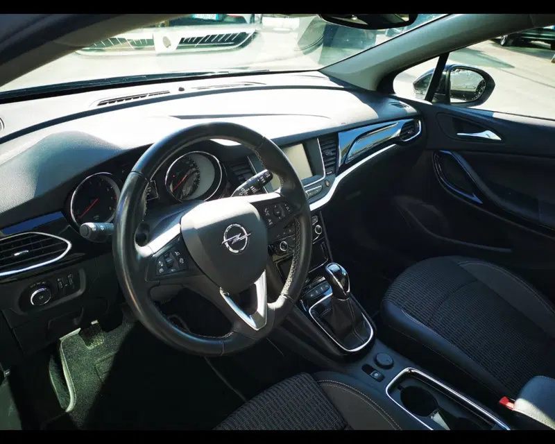 Opel Astra usata a Belluno (11)