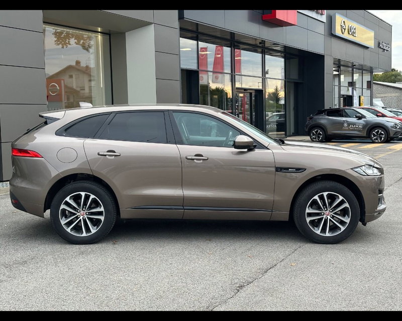 Jaguar F-Pace usata a Belluno (12)