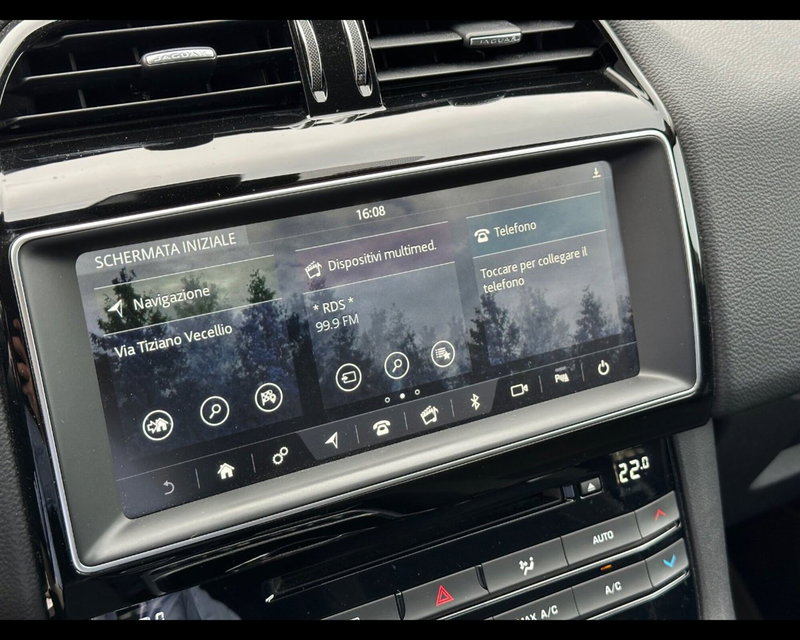 Jaguar F-Pace usata a Belluno (20)