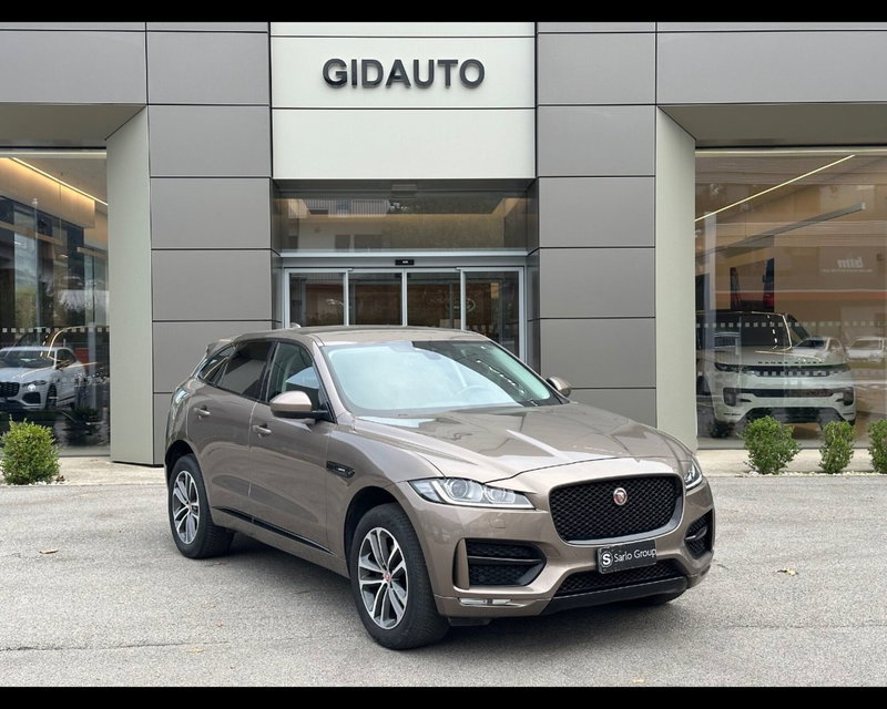 Jaguar F-Pace usata a Belluno (5)
