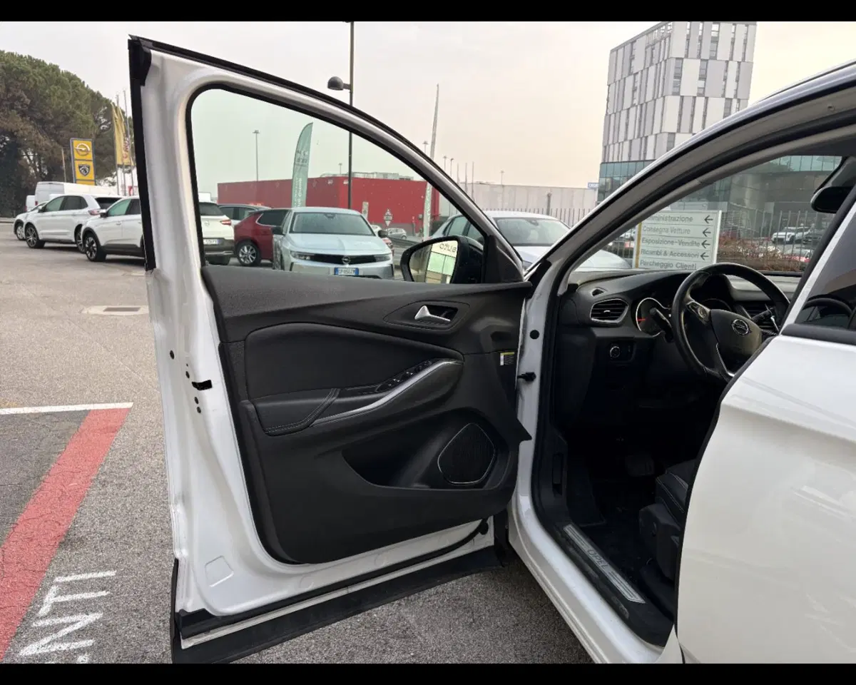 Opel Grandland X usata a Venezia (10)
