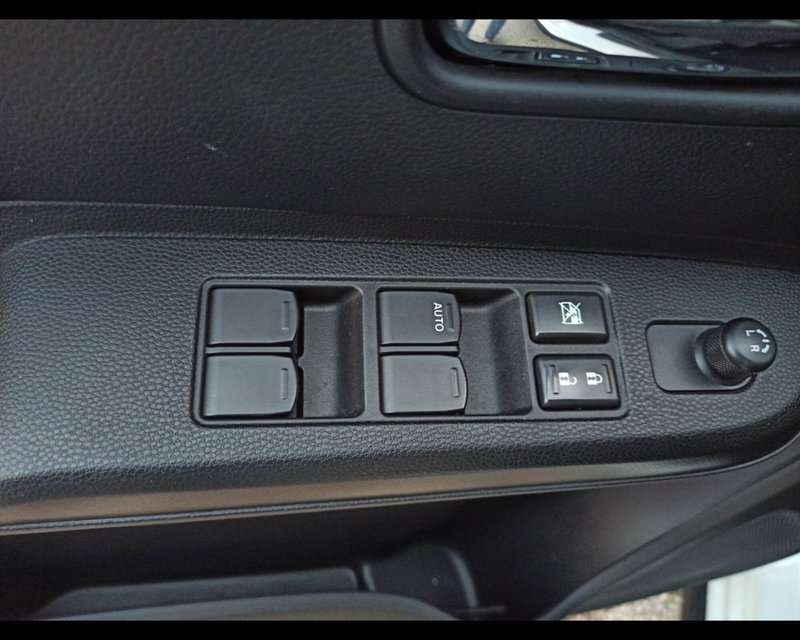Suzuki Ignis usata a Treviso (12)