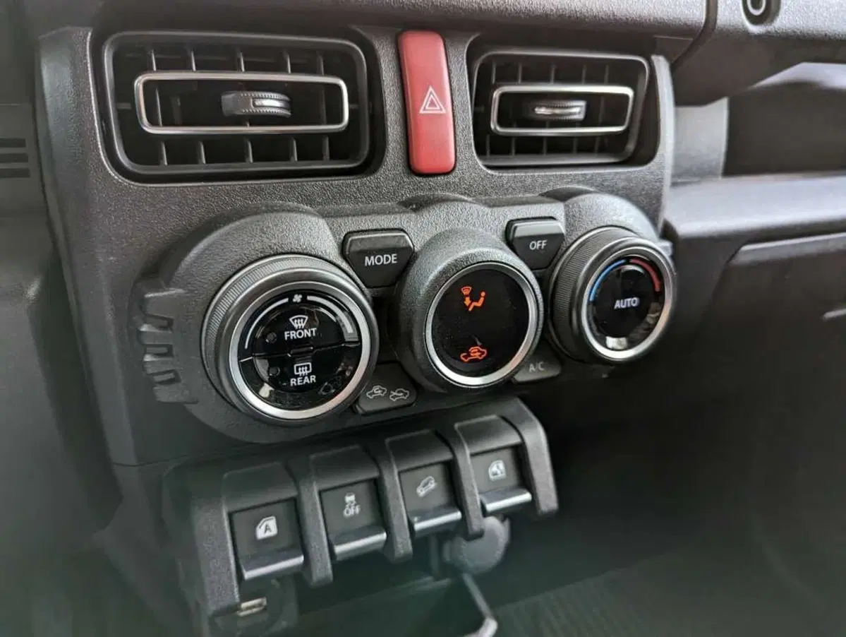 Suzuki Jimny usata a Treviso (11)