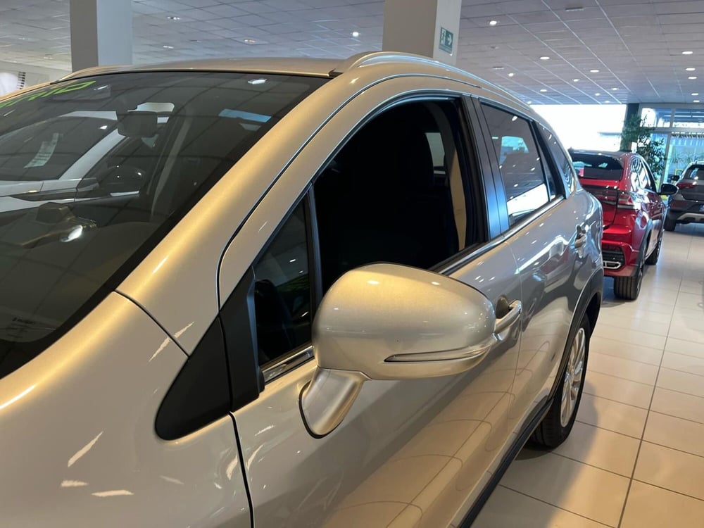 Suzuki S-Cross nuova a Milano (11)