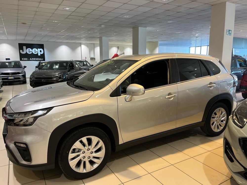 Suzuki S-Cross nuova a Milano (4)