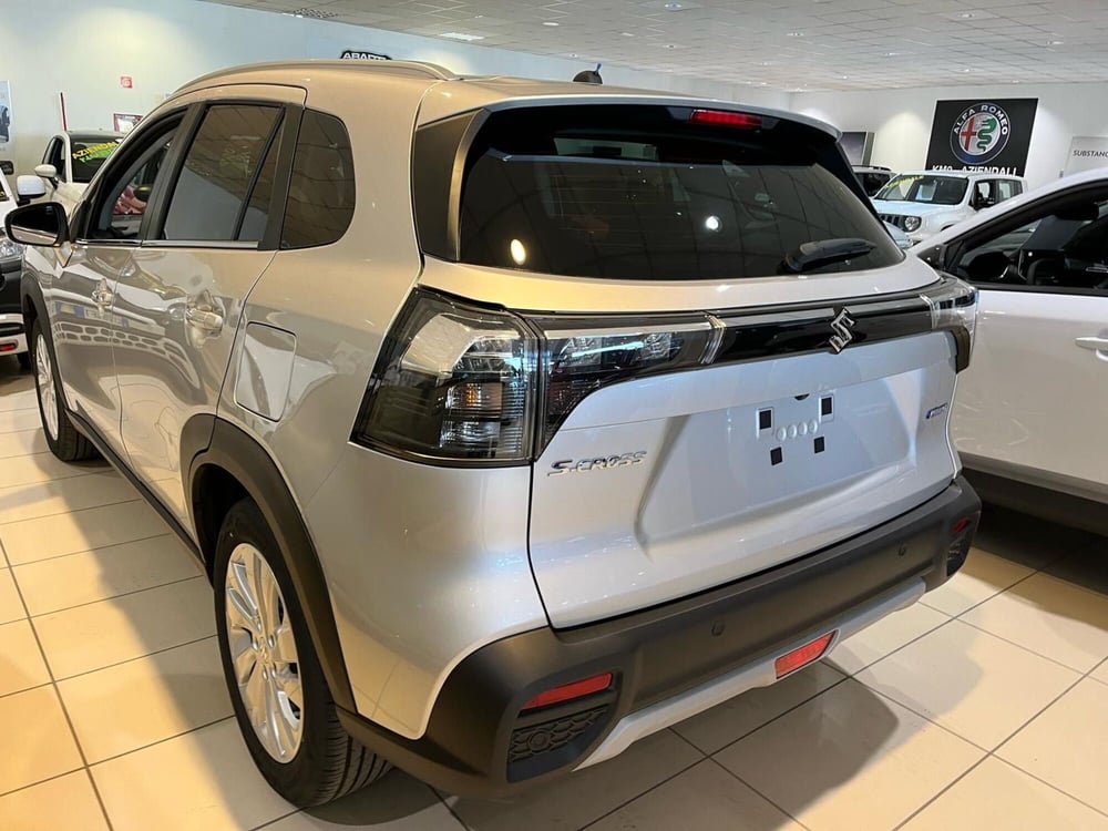 Suzuki S-Cross nuova a Milano (6)