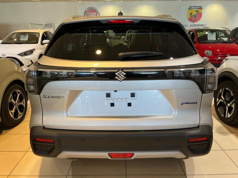 Suzuki S-Cross nuova a Milano (8)