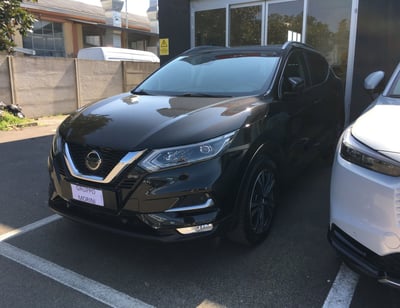 Nissan Qashqai 1.3 DIG-T 140 CV N-Connecta del 2019 usata a Imola
