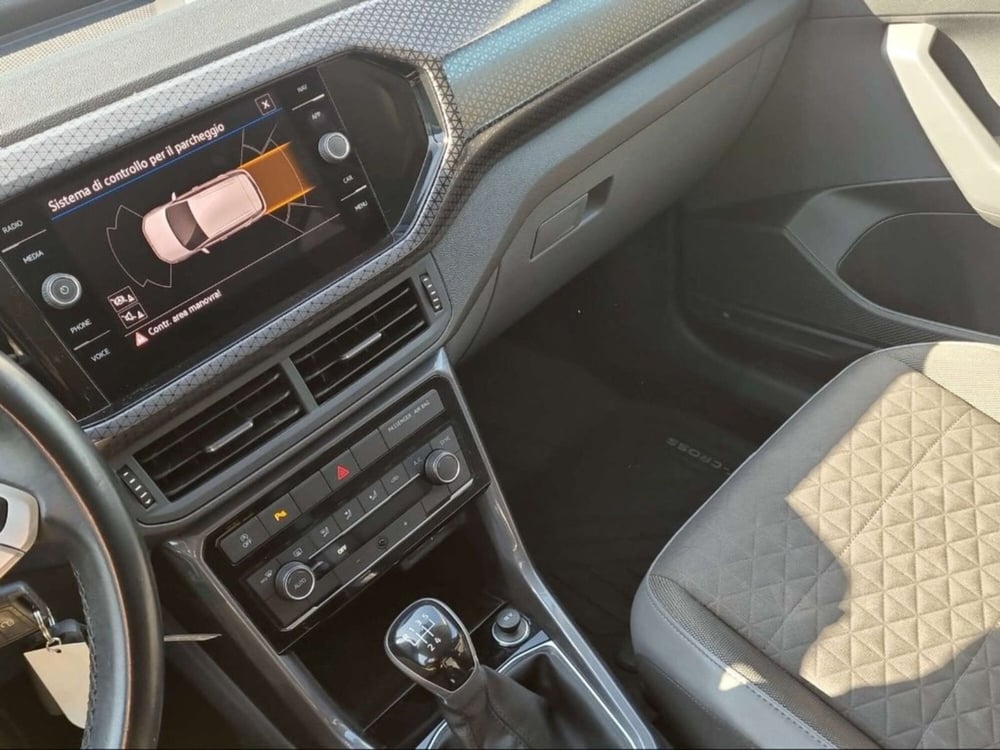 Volkswagen T-Cross usata a Pisa (15)