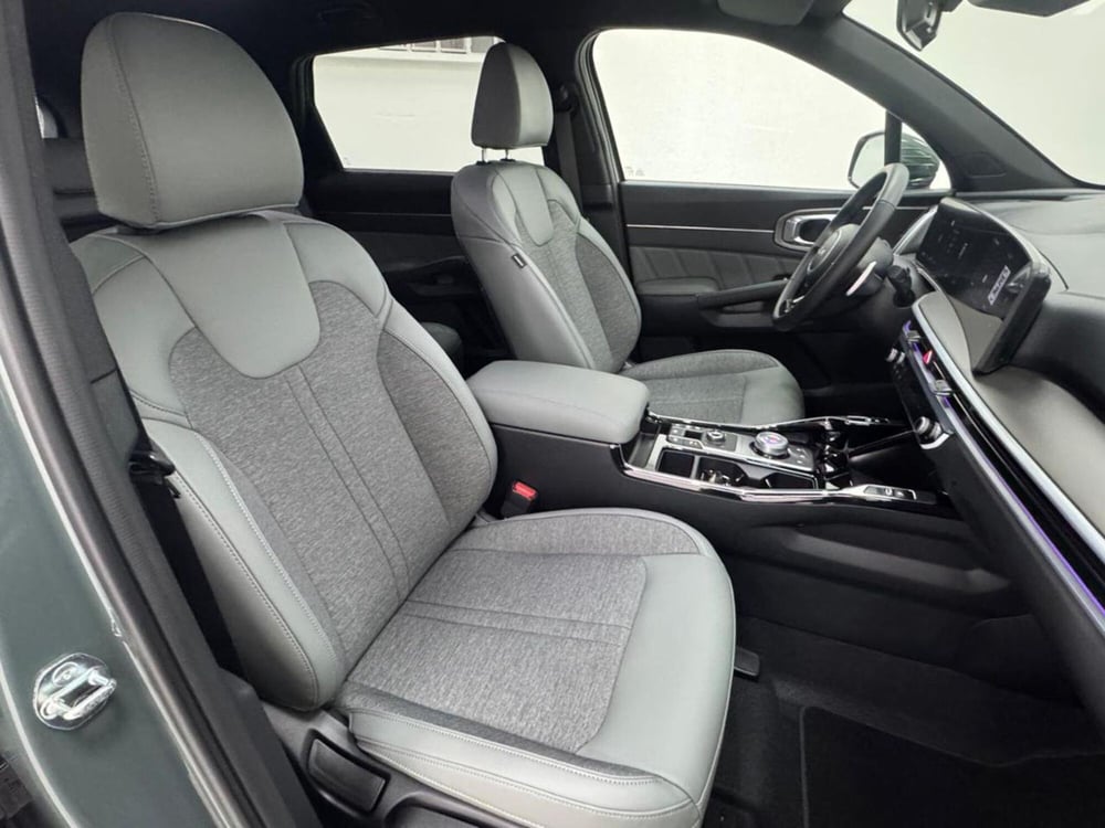 Kia Sorento usata a Como (3)