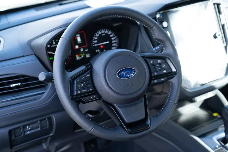 Subaru Forester nuova a Pescara (15)