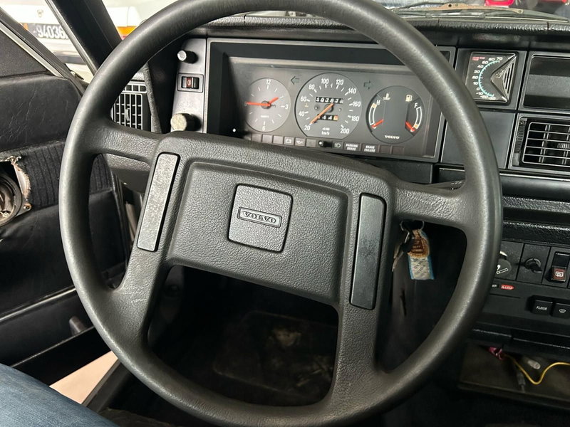 Volvo 240 Station Wagon usata a Arezzo (12)