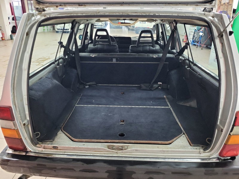 Volvo 240 Station Wagon usata a Arezzo (18)