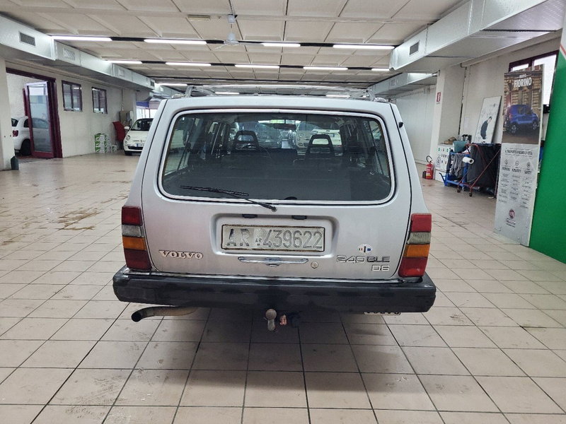 Volvo 240 Station Wagon usata a Arezzo (4)