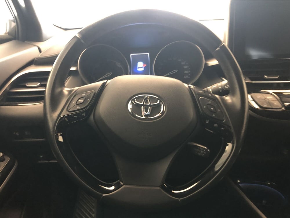 Toyota Toyota C-HR usata a Bergamo (15)