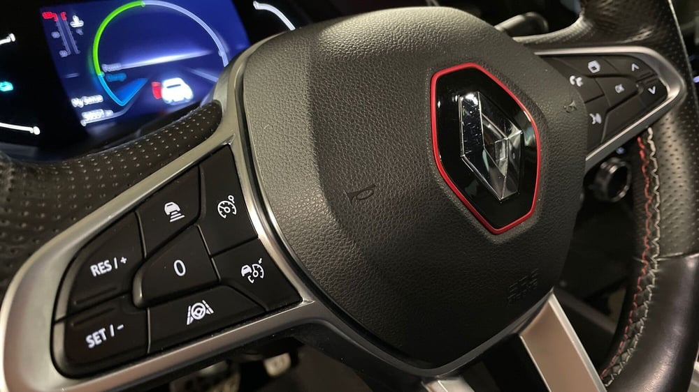 Renault Arkana nuova a Varese (10)