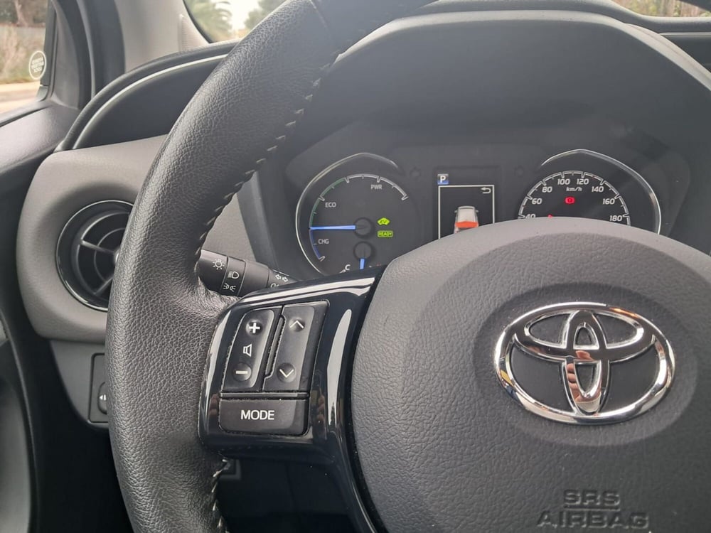 Toyota Yaris usata a Cagliari (17)