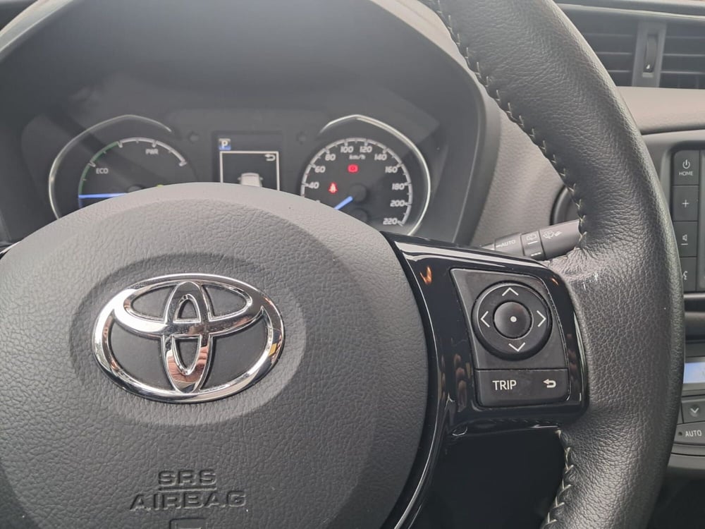 Toyota Yaris usata a Cagliari (18)