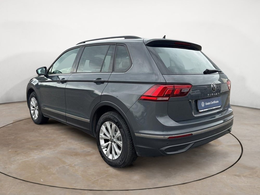 Volkswagen Tiguan usata a Terni (4)