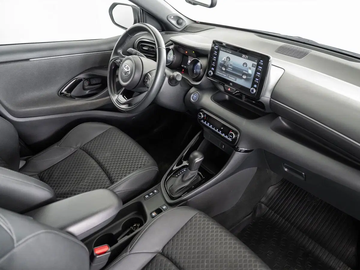 Toyota Yaris usata a Foggia (5)