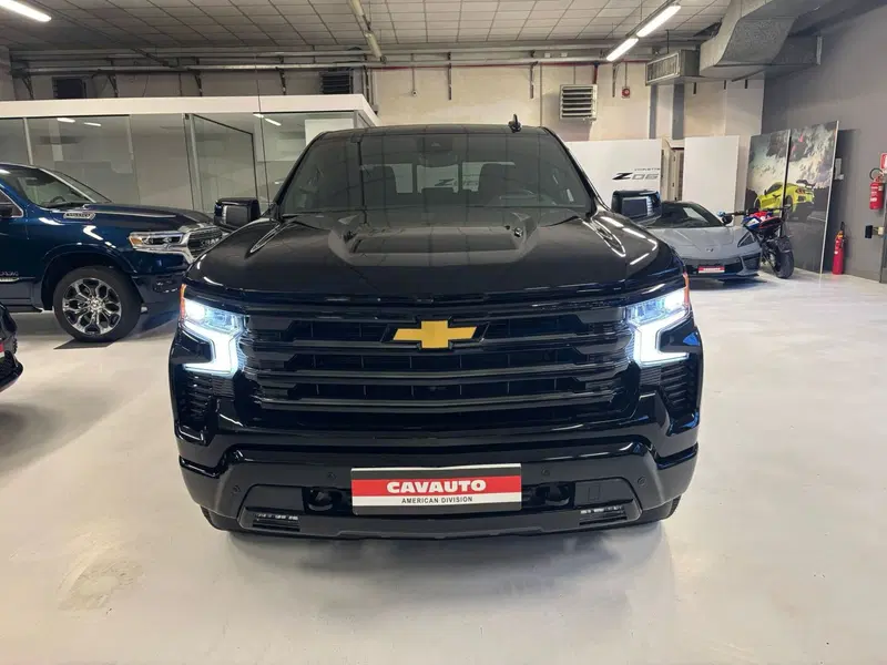 Chevrolet Silverado nuova a Monza e Brianza (2)