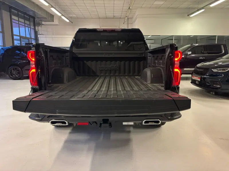 Chevrolet Silverado nuova a Monza e Brianza (7)