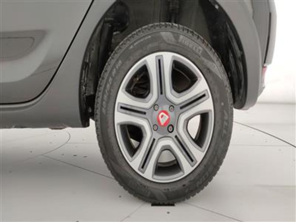 Dacia Sandero usata a Bari (12)