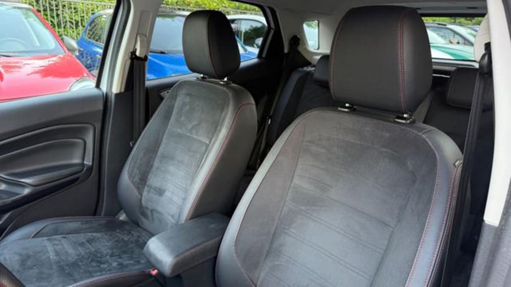 Ford EcoSport usata a Roma (14)