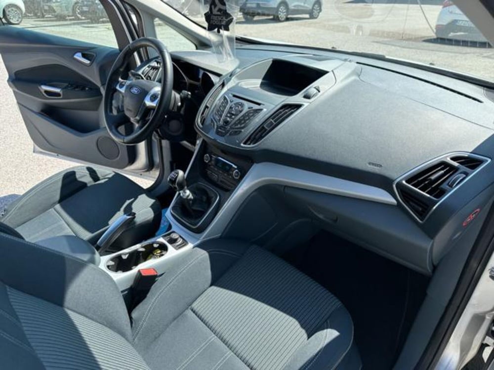 Ford C-Max usata a Pordenone (18)