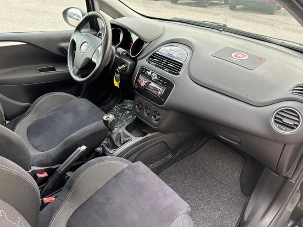 Fiat Punto usata a Pordenone (15)