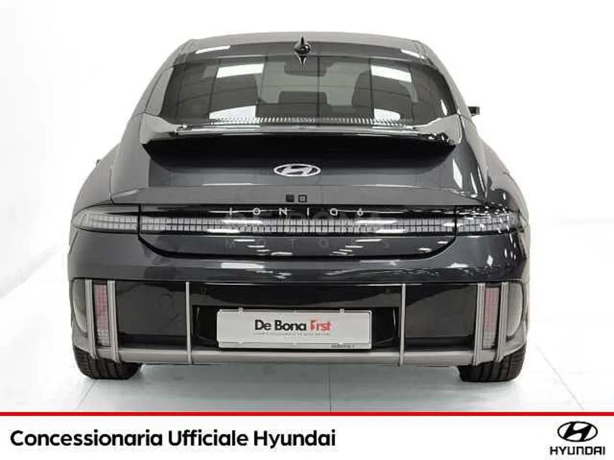 Hyundai Ioniq 6 usata a Vicenza (4)