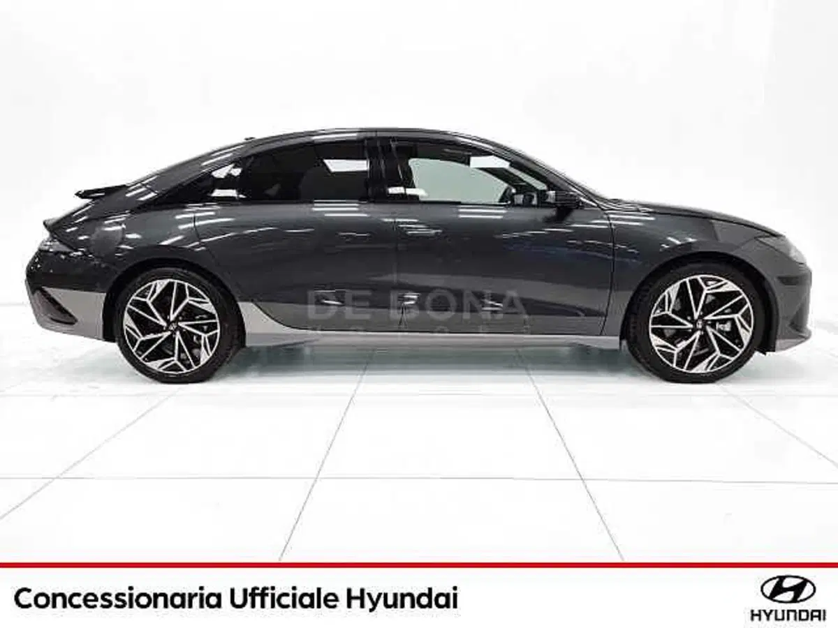 Hyundai Ioniq 6 usata a Vicenza (5)