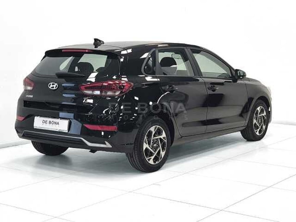 Hyundai i30 nuova a Vicenza (2)