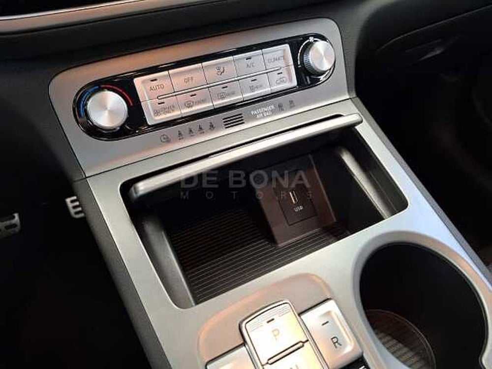 Hyundai Kona nuova a Vicenza (16)