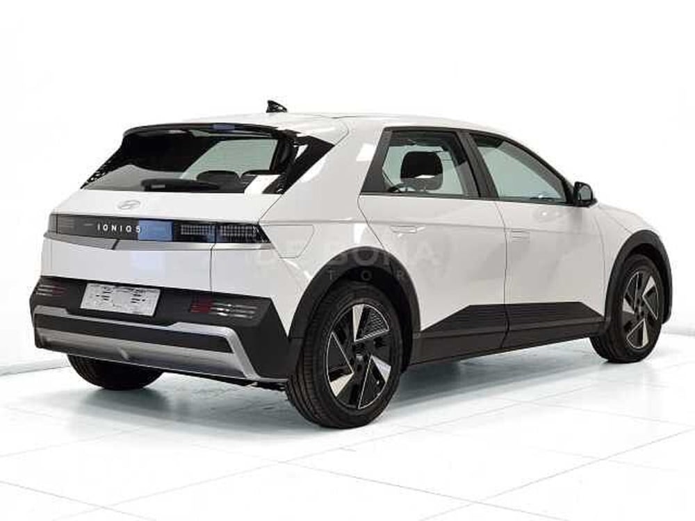 Hyundai Ioniq 5 nuova a Vicenza (2)