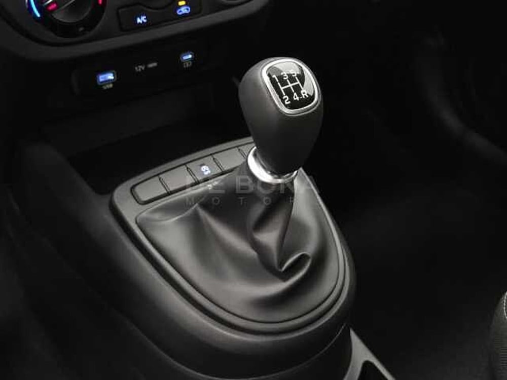 Hyundai i10 nuova a Vicenza (14)