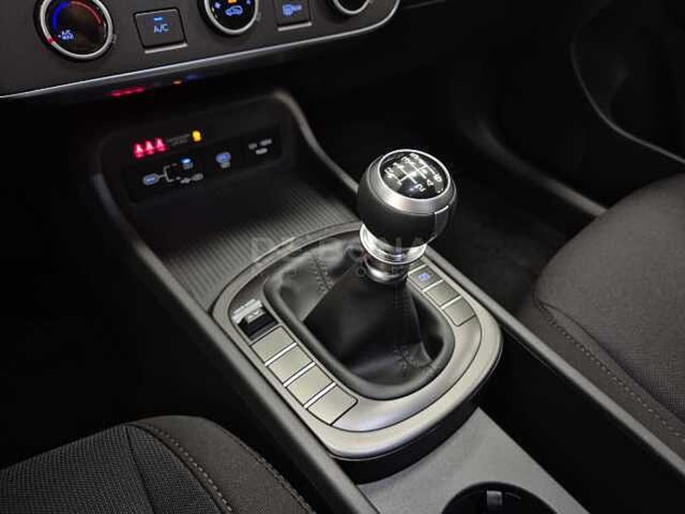 Hyundai Kona nuova a Vicenza (12)