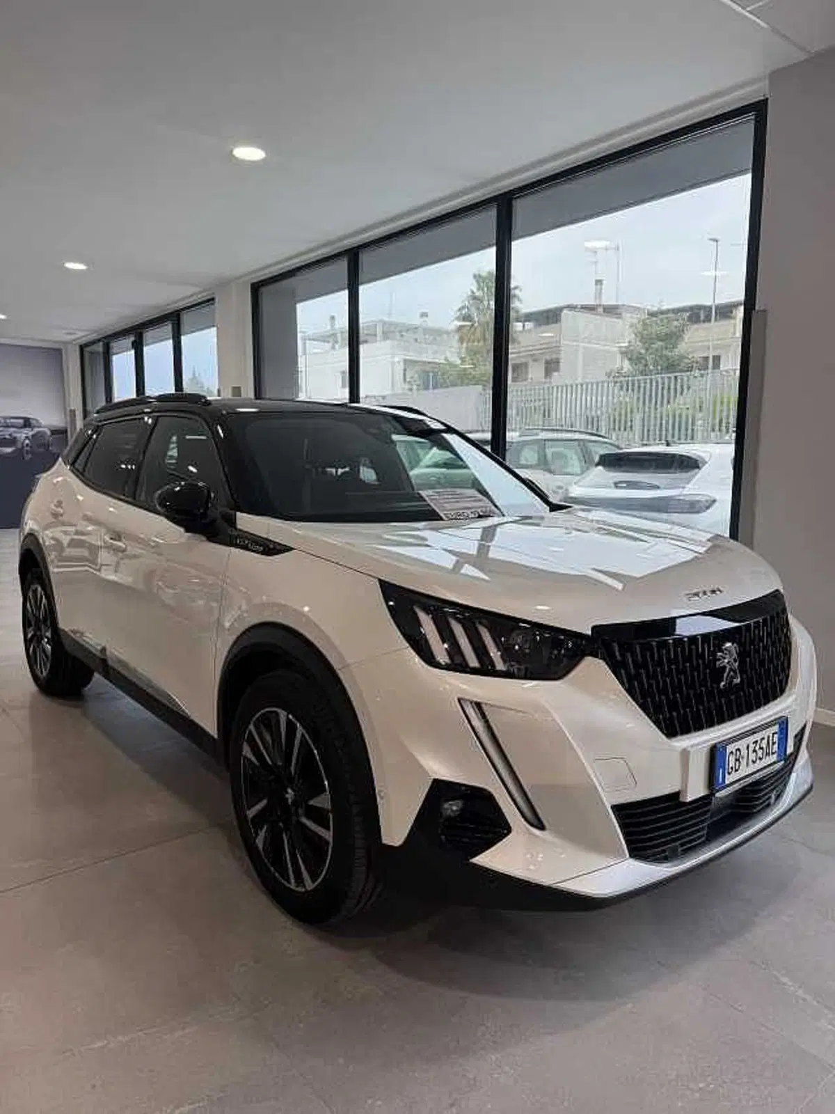 Peugeot 2008 usata a Lecce