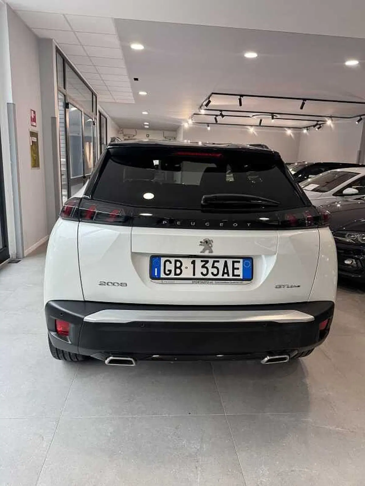 Peugeot 2008 usata a Lecce (10)