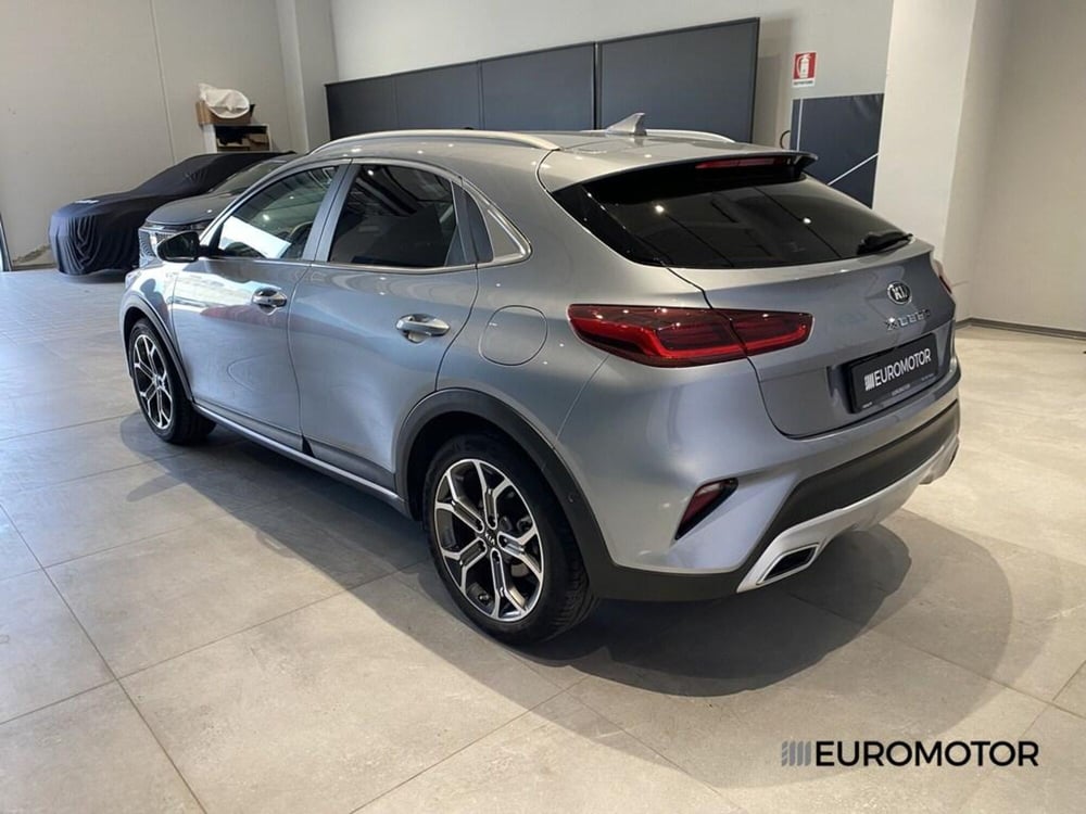 Kia XCeed usata a Bari (10)
