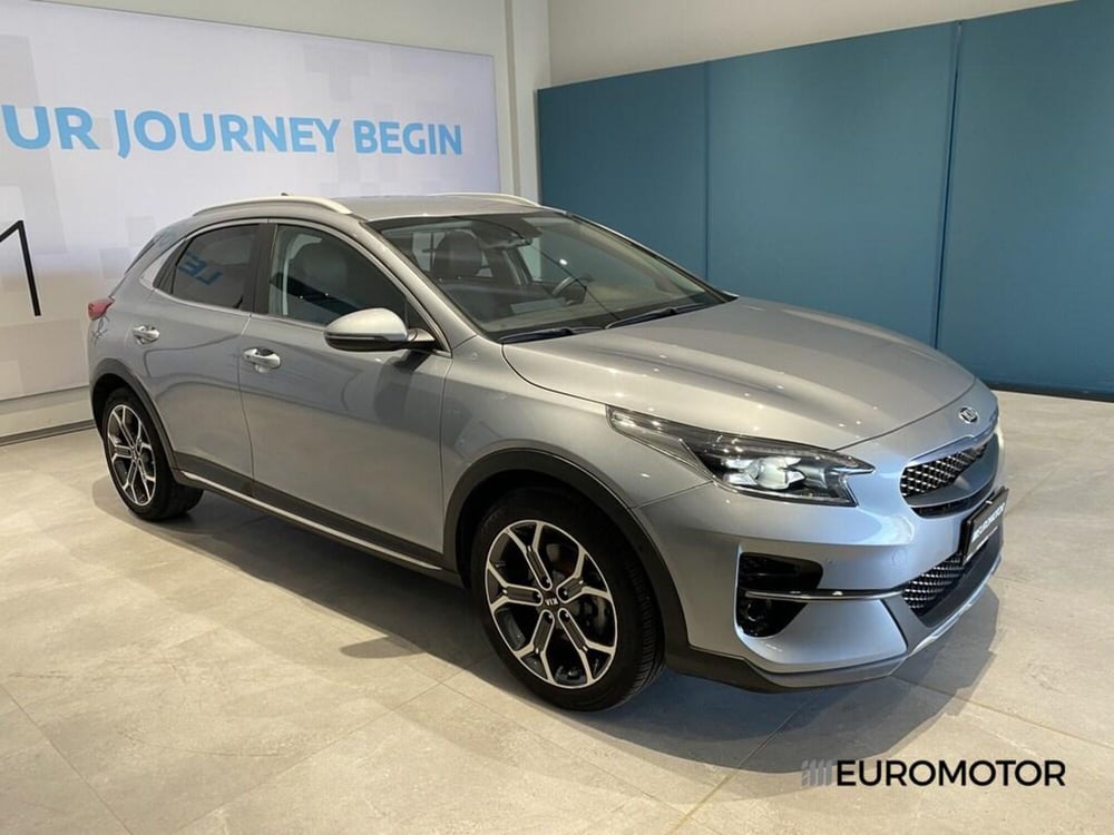 Kia XCeed usata a Bari (3)