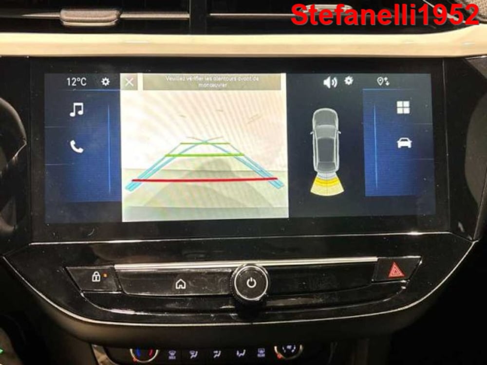 Opel Corsa nuova a Bologna (12)