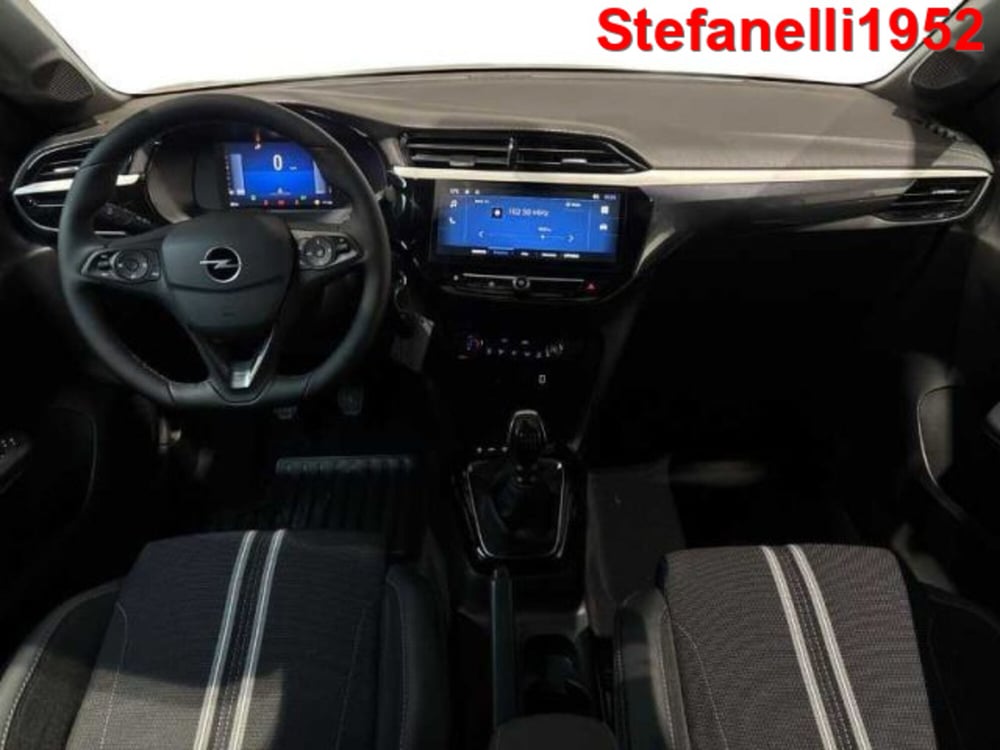 Opel Corsa nuova a Bologna (13)