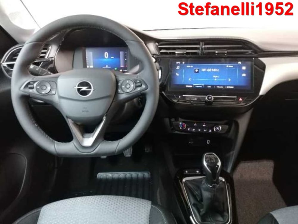 Opel Corsa nuova a Bologna (14)
