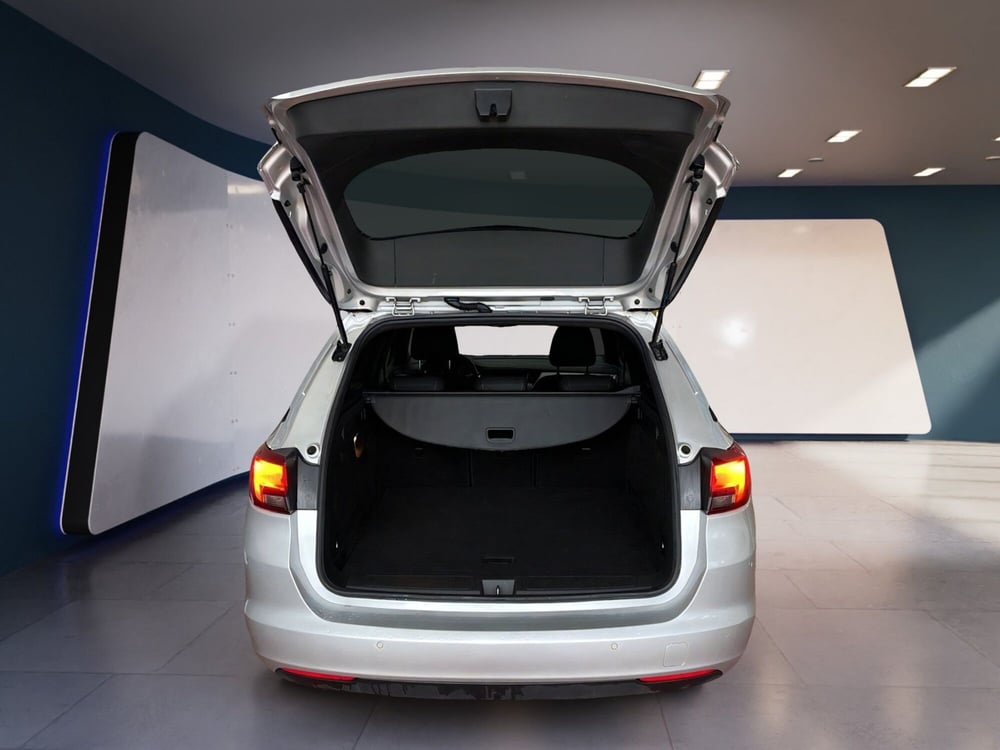 Opel Astra Station Wagon usata a Torino (7)