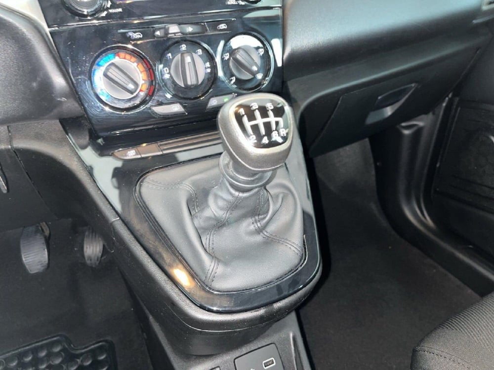 Lancia Ypsilon usata a Torino (14)