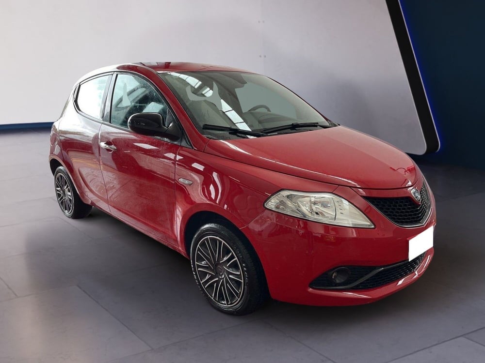 Lancia Ypsilon usata a Torino (3)