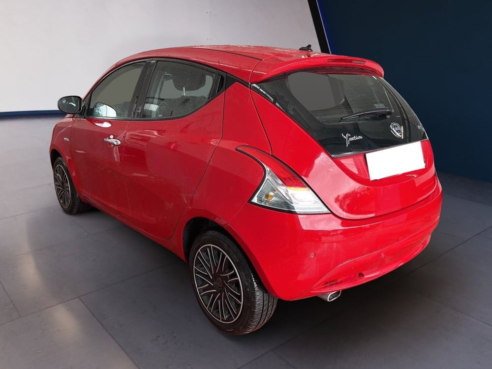 Lancia Ypsilon usata a Torino (5)